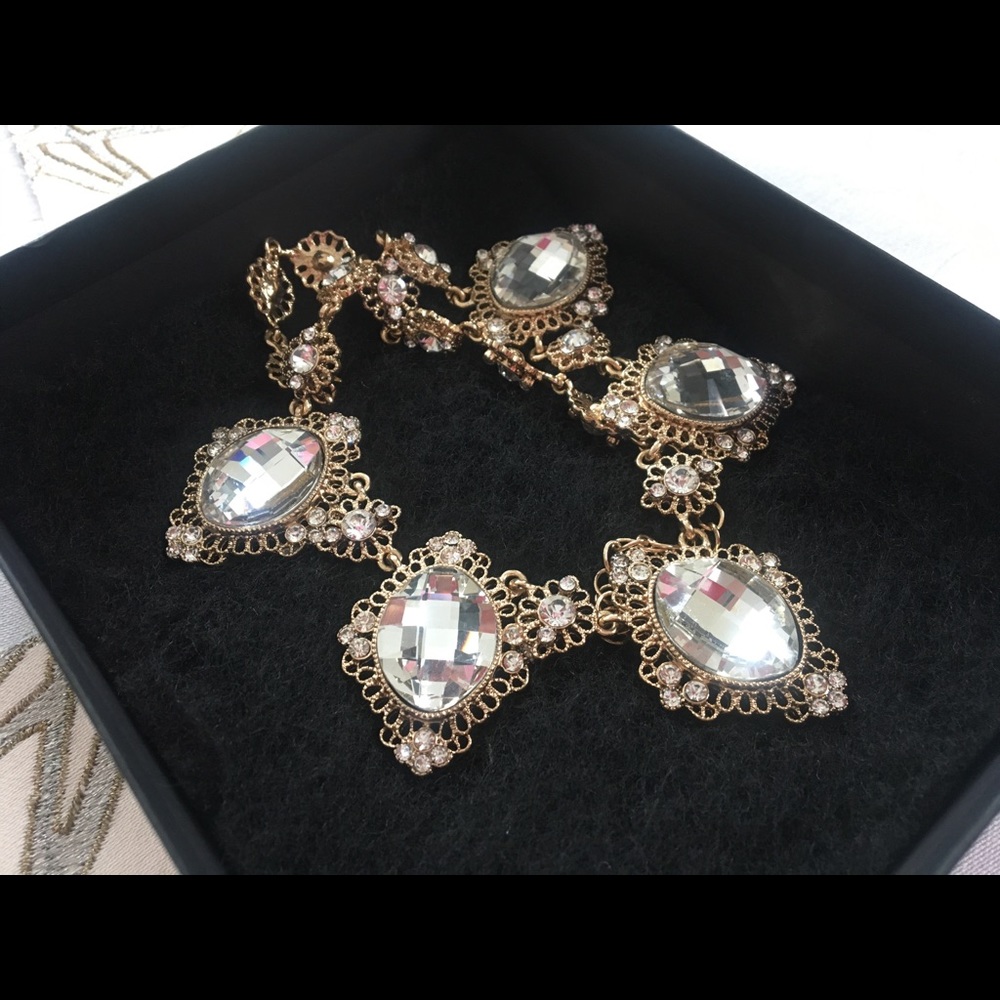 Bling costume jewelry necklace